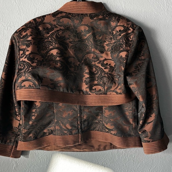 JS Collections | structured | tank | bronze | floral | shrug | jacket 12 - Picture 6 of 12